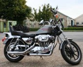 1992 Harley-Davidson XLH Sportster 883 De Luxe photo
